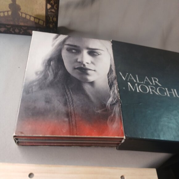 Game Of Thrones 2 Box Sets Forth and Fifth Season DVDS Preowned - Picture 2 of 15